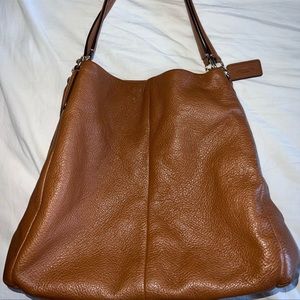 Authentic Coach Hobo Bag (Like New Condition)